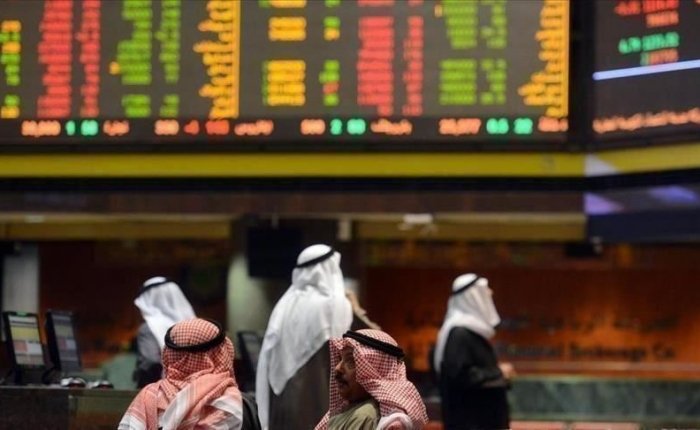 ارتفاع مؤشرات أداء بعض البورصات العربية بما يعكس تفاؤل المستثمرين نتيجة تحسن مؤشرات الأداء الاقتصادي خلال شهري يونيو ويوليو والتوقعات بشأن تعافي القطاع الخاص