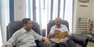 فيما ناقش مشروع إنشاء صالة للمعارض الدولية بعدن.. رئيس المنطقة الحرة يؤكد تسجيل مشاريع جديدة وتحديث العمل المؤسسي وتطوير الخدمات