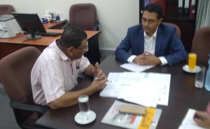 رئيس سكرتارية الأمن الغذائي بعدن يناقش مع رئيس مؤسسة المستثمر محاور ورشة العمل التحضيرية لـ«معرض ومؤتمر فوديكس اليمن الأول» عدن -