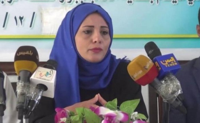 عميدة كلية الآداب بجامعة تعز: الجامعة ما تزال بحاجة للدعم للاستمرار في مشروع صناعة المستقبل
