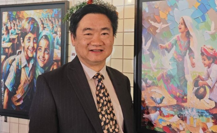 الصين تؤكد دعمها للاقتصاد اليمني وتوسع الإعفاءات الجمركية وتعزز  شراكات البنية التحتية