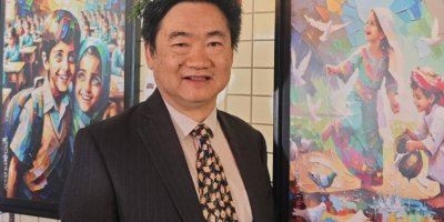 الصين تؤكد دعمها للاقتصاد اليمني وتوسع الإعفاءات الجمركية وتعزز  شراكات البنية التحتية