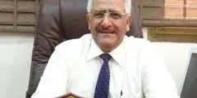 مدير عام هيئة الأدوية: توجه حكومي لدعم الصناعة الدوائية وتخفيف الأعباء عن الشركات